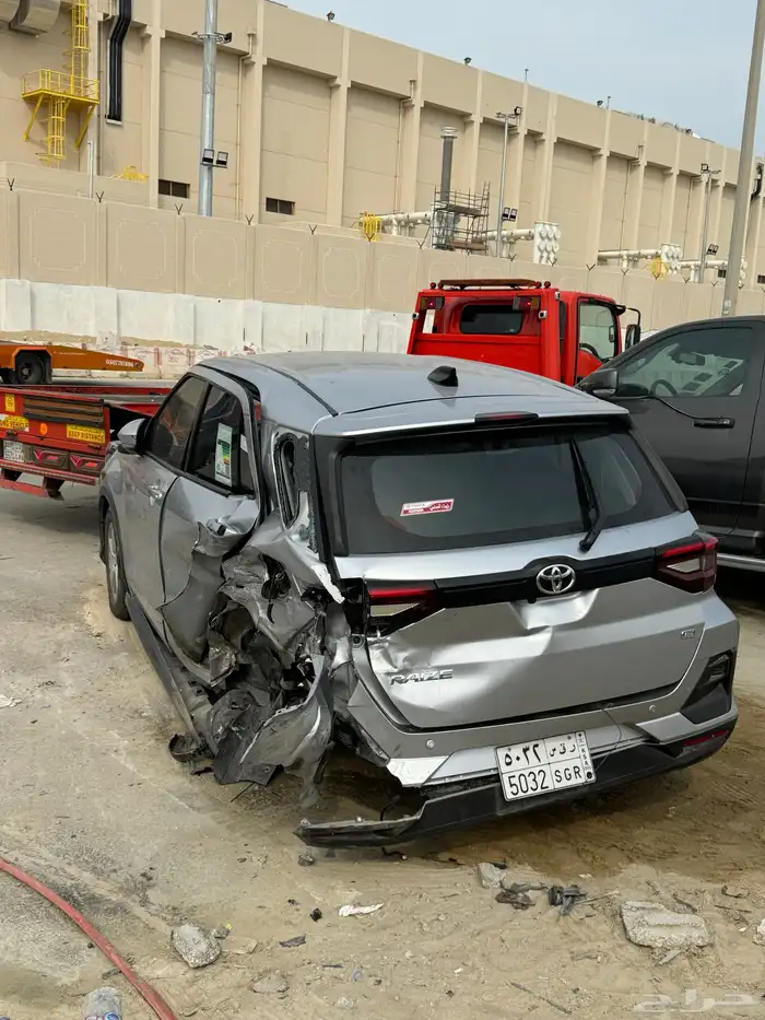 تويوتا رايز 2024 (مصدوم ) واللبيع بحالتها الراهنه 4