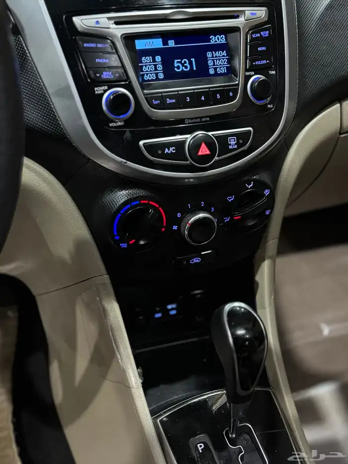 للبيع - هيونداي - إكسنت - 2017 - فل كامل 12