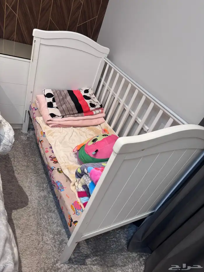 سرير أطفال 1