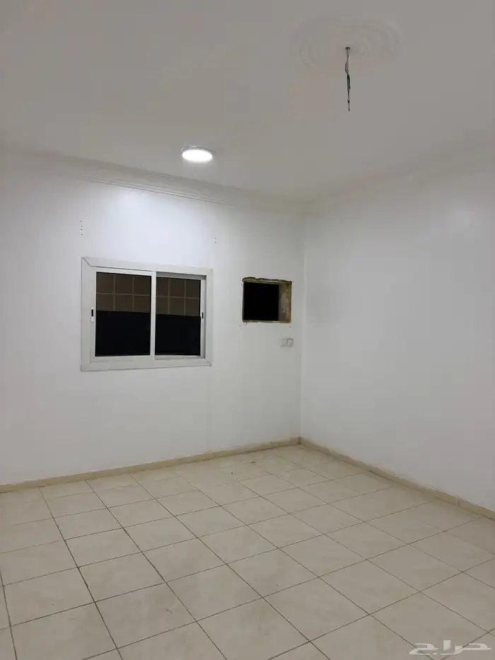 شقة ثلاث غرف بحي السلام 4