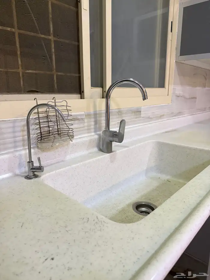 طقم مطبخ رمادي ورخام ابيض 2