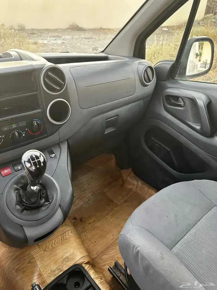 بيجو بارتنر 2017 16