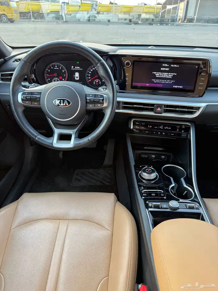كيا K5 داخل جملي 2020 فل بدون بنورما بحالة الوكاله للبيع 11