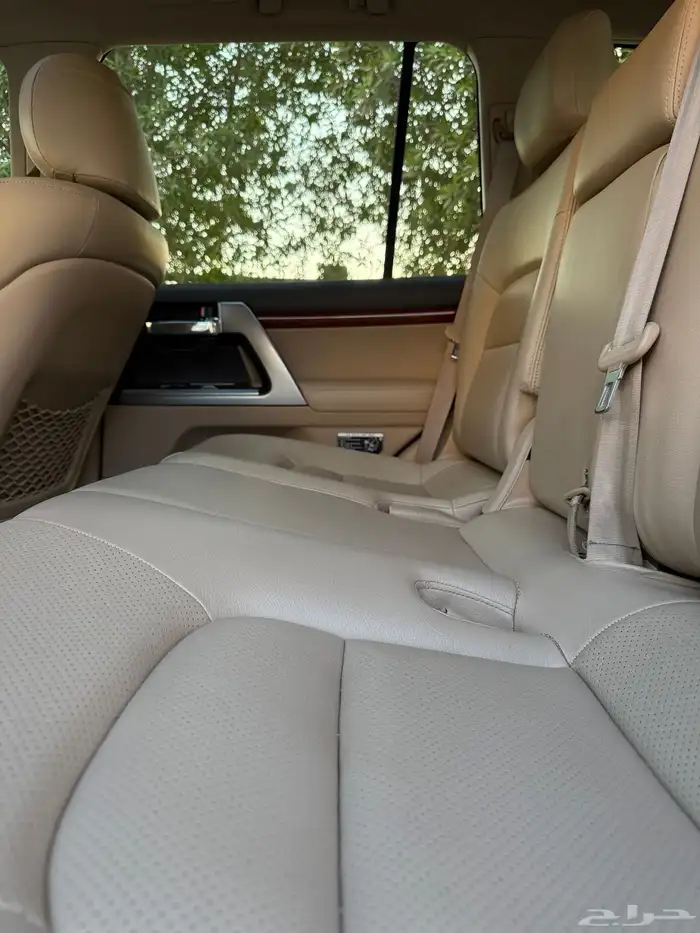 لاندكروزر VXR 2015 فكسار بريمي ( وكالة ) 29