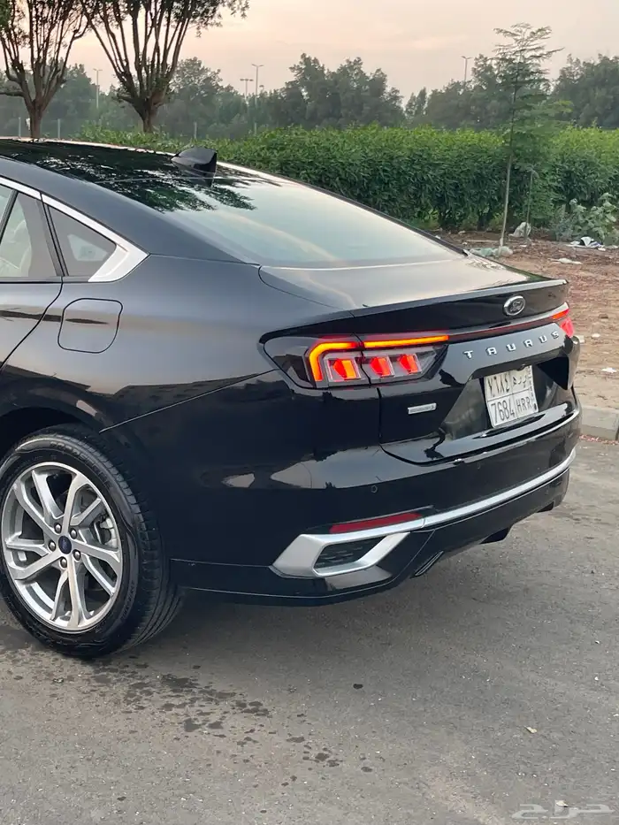 فورد تورس 2023 B ترند 12