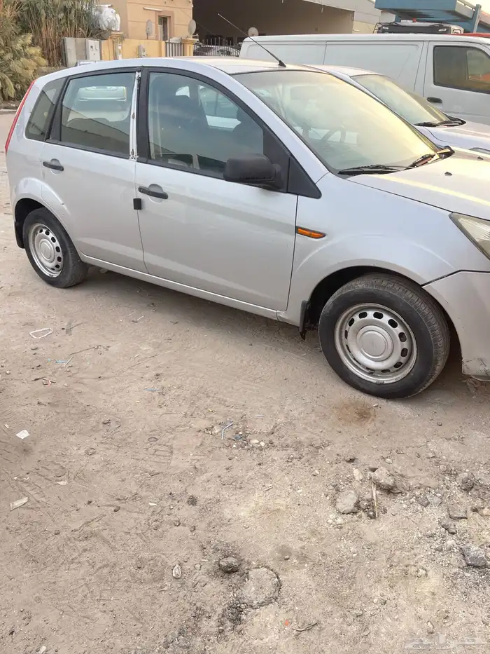 فورد فيجو نظيف 4