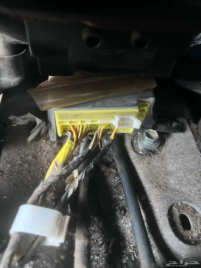 قطع كامري كامل تشليح داخليه كامله 2007الى 2011 18