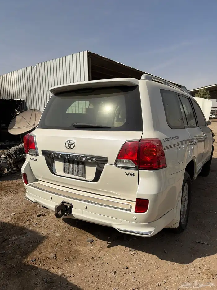 تشليح جيوب برادو جديد لكزز جديد جي اكس ار تشليح خبرا المدن 4