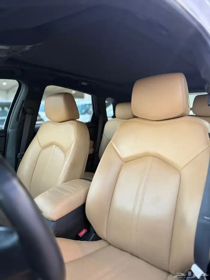 كاديلاك SRX 2014 مخزن - فل كامل عداد 97 الف كيلو فقط 8