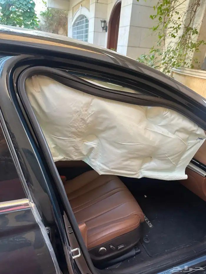 جينيسس G80 2023 5