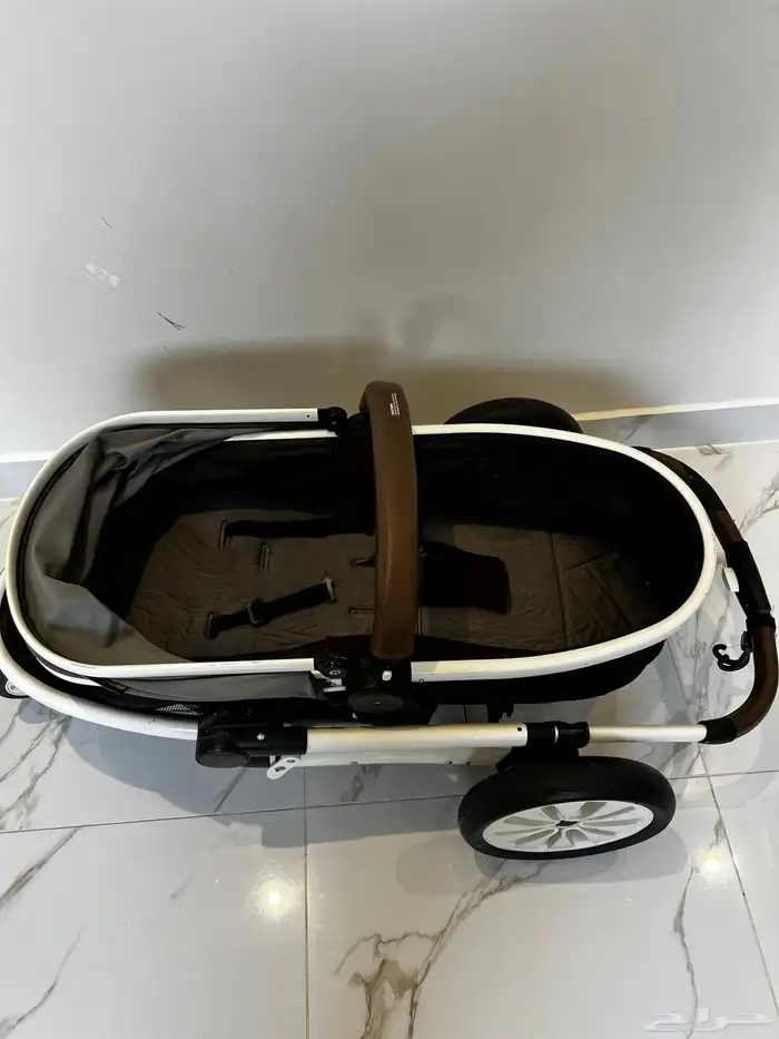 للبيع عربية اطفال من ماركة جيجلز ممتازه عمليه مره وكبيره 3