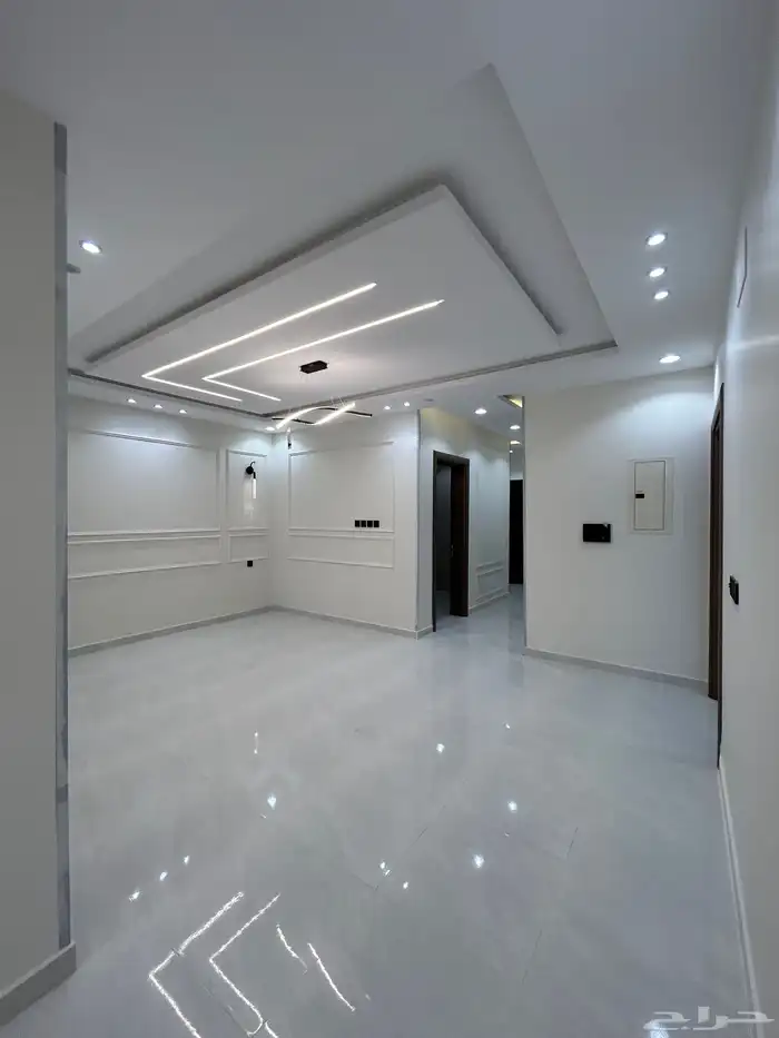 للبيع شقق نظام ادوار في حي الإسكان تشطيبات فاخرة سعر مناسب 3