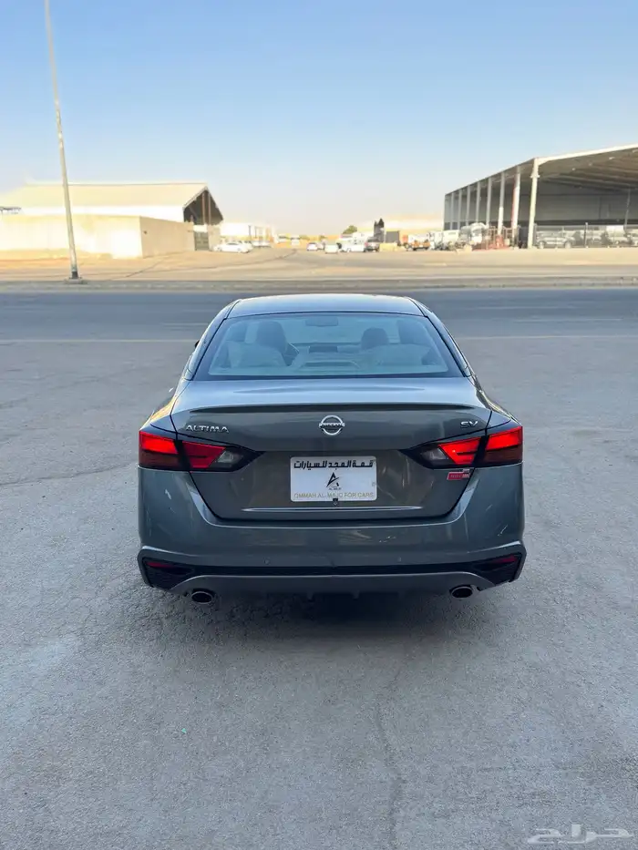 للبيع نيسان التيما 2022 نص فل بحالة الوكاله 5