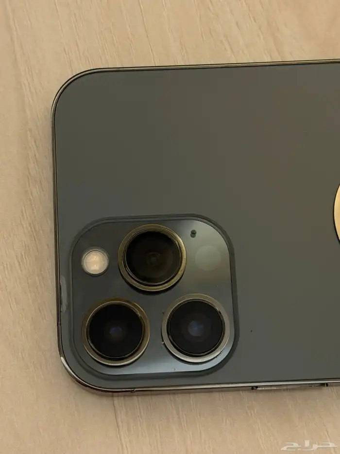 ايفون 13 برو ماكس للبيع 5