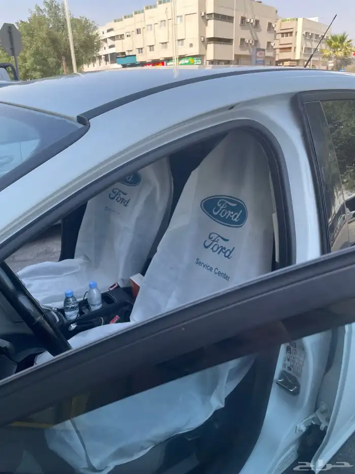 فورد فوكس 2015 للبيع 6