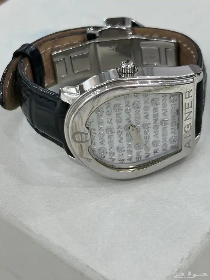 ساعة ماركة اقنر نظيفة مستخدمه ع الخفيف 0