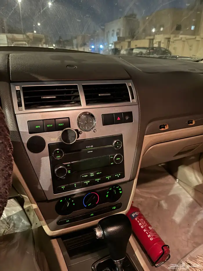 فورد ميلان للبيع 5