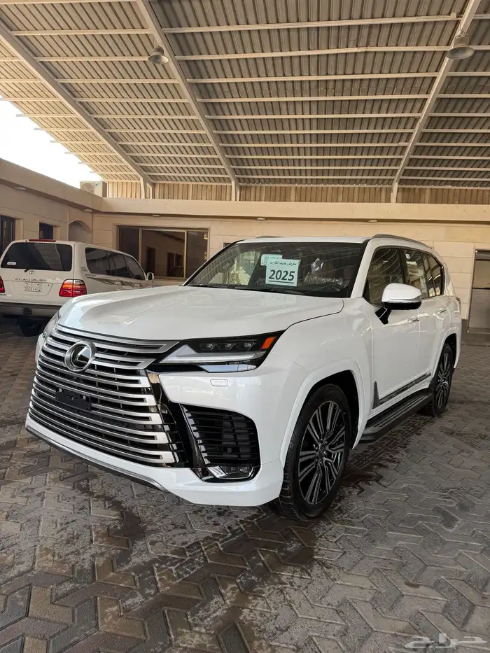 لكزس BB LX600 موديل 2025 سعودي 8