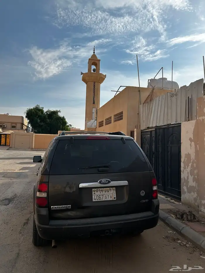 جيب اكسبلور. 2008 2