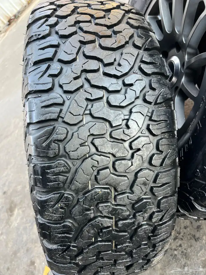 جنوط البرايد فيراني مقاس 17 مع كفرات حجرية تاريخ 2021 نضيفه 13