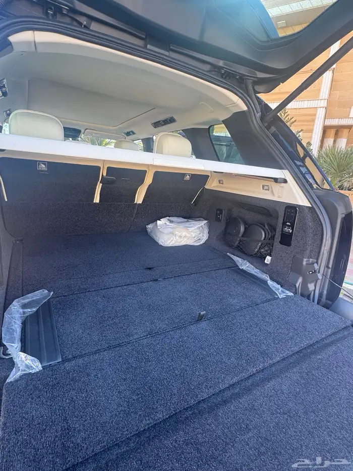 رنج روفر اوتو 2023 فل ناغي 3