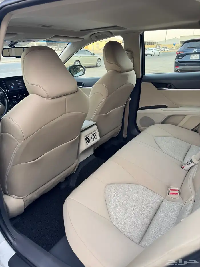 للبيع تويوتا كامري 2024 - فل كامل هايبرد - بحالة الوكاله 6