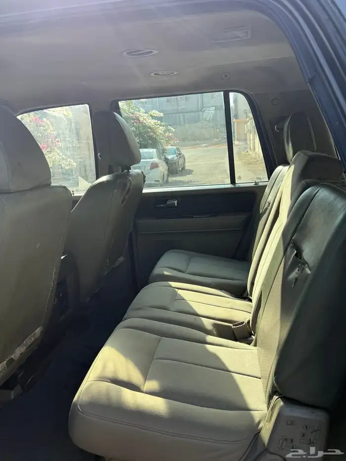 فورد اكسبدشن 2011 5