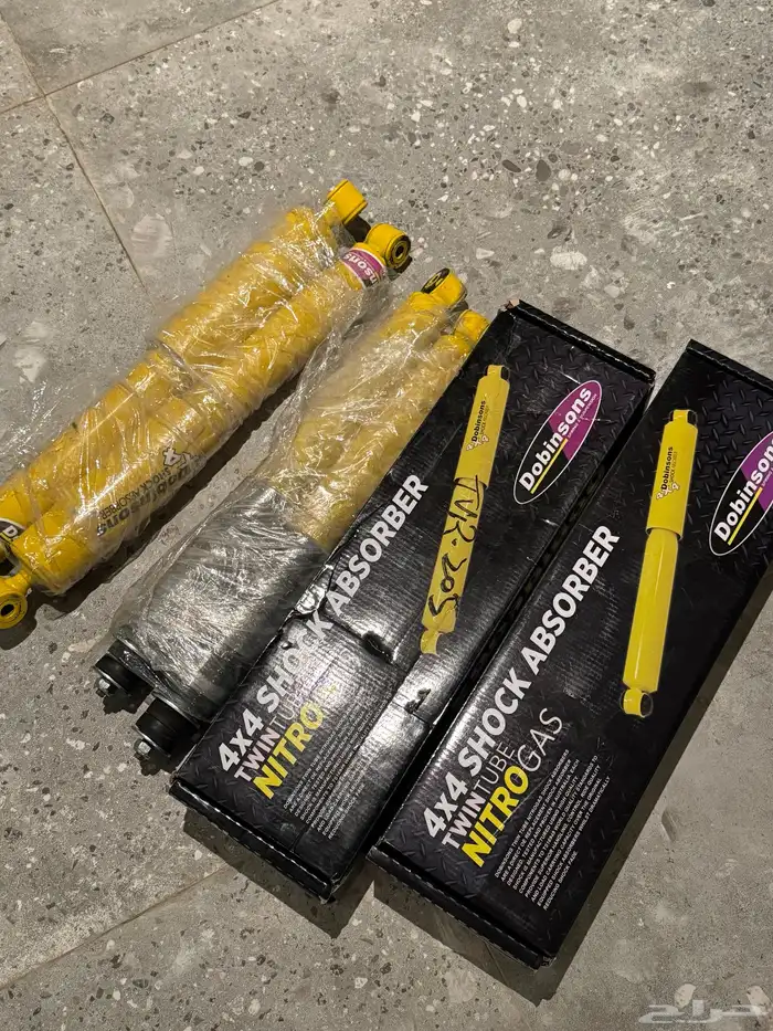 للبيع مساعدات وكعكات سوزوكي جمني 2