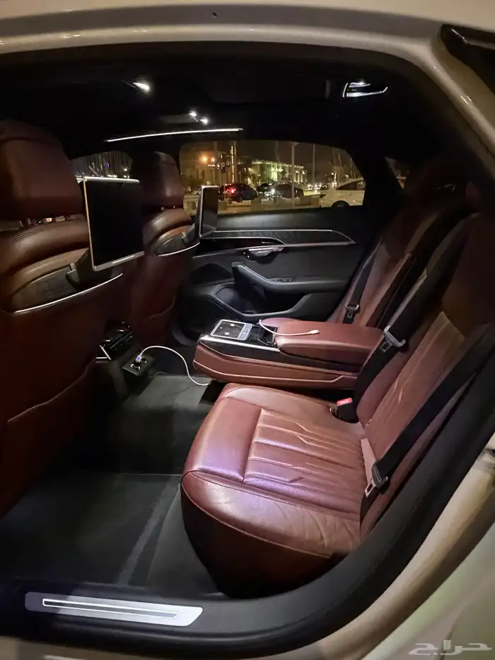 للبيع اوديA8 V82019 4