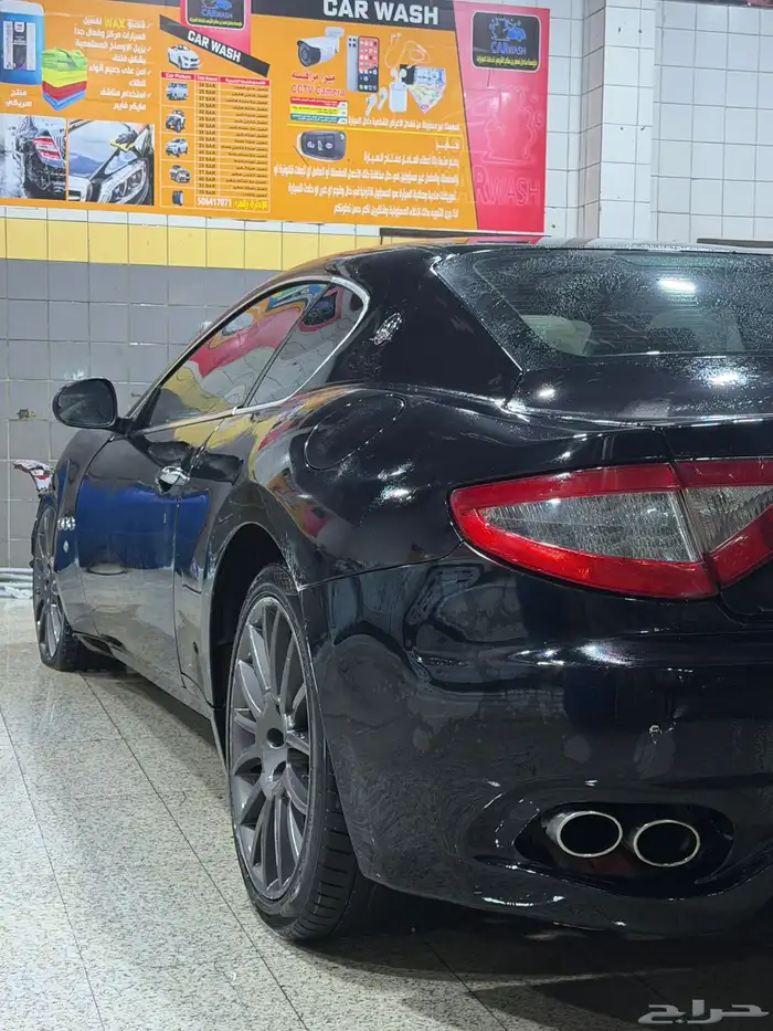 مازراتي جراند توريزمور اس 4.7 2012 المكينة الحمراء مصدومة 15