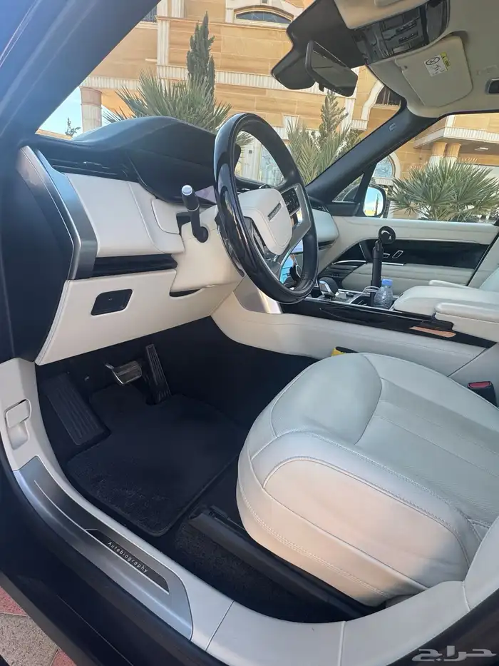 رنج روفر اوتو 2023 فل ناغي 6