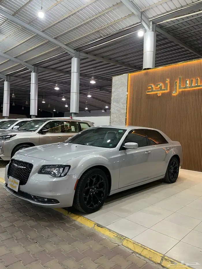 كرايسلر 300s موديل 2021 فل كامل 5