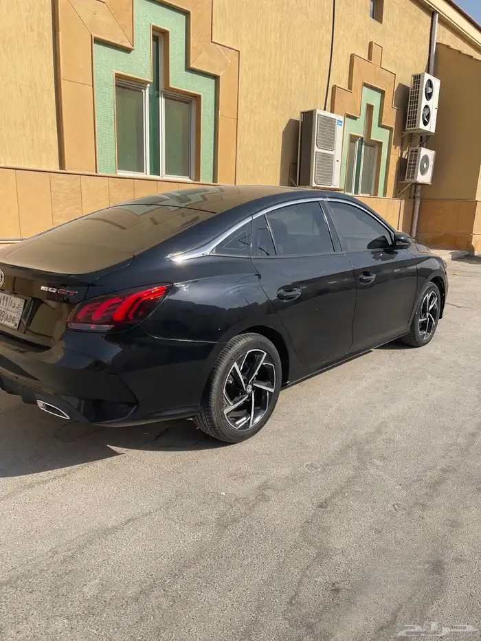 ام جي للتنازل بحالة جيدة جدا 1