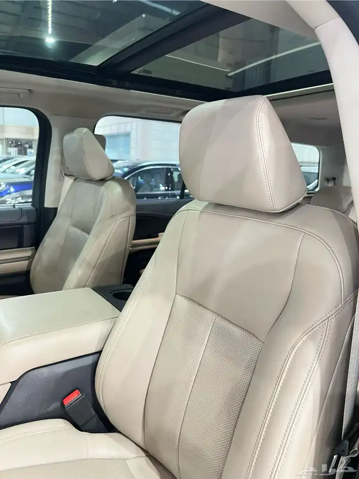 فورد اكسبيدشن 2022 فل كامل XLT دبل شبه جديد 7