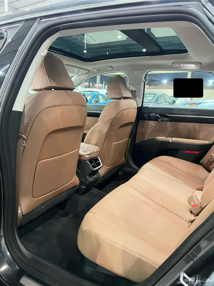 هيونداي ازيرا 2024 كلاسيك جديد ( اقل سعر ) 8