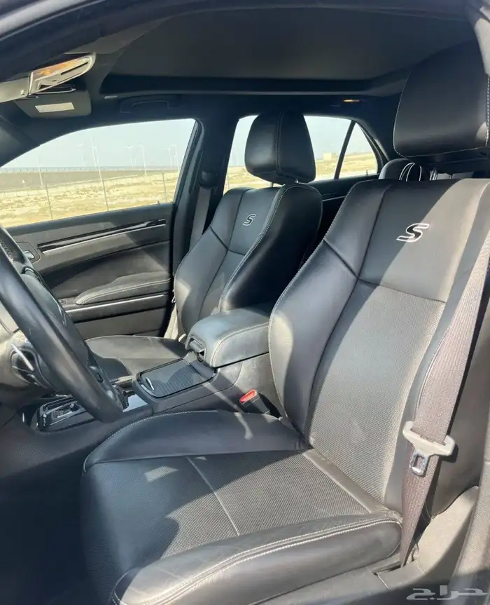 كرايزلر S300 موديل 2022 (فل كامل) 5
