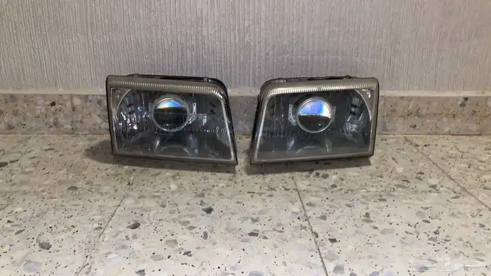 شمعات فورد ماركيز 2011 0