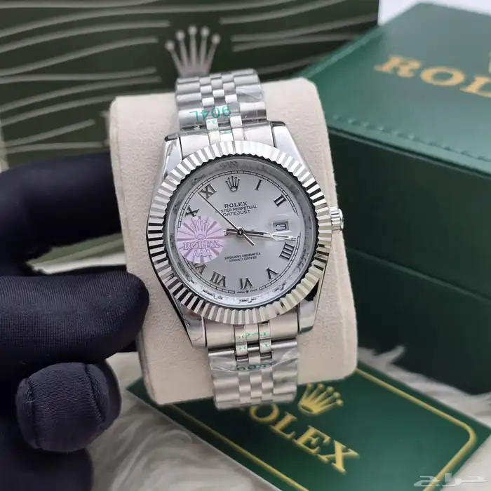 ساعات رولكس وكارتير 50  خصم من ساعه لون واحد فقط متبقي 40