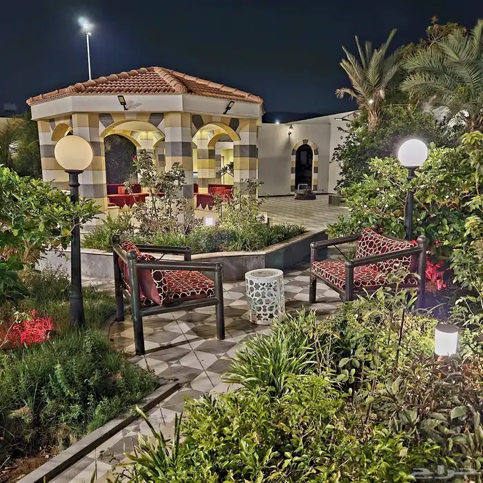 استراحة وقاعة مناسبات للبيع في حي السكب 8