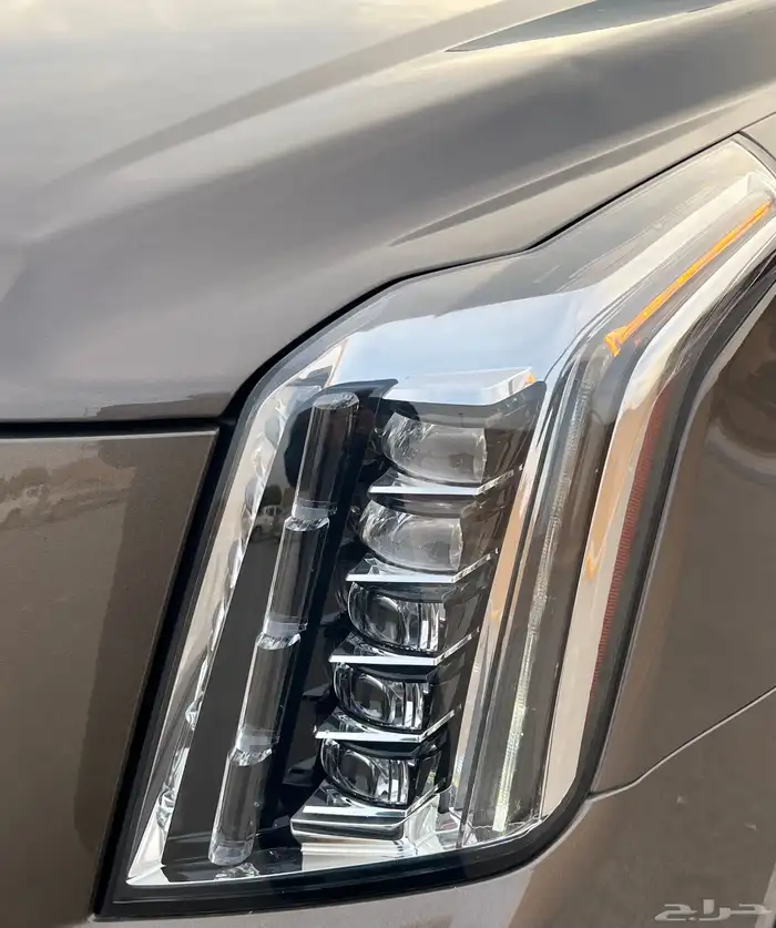 كاديلاك اسكاليد 2015 الدفعة الاخيرة شبه مخزن 10