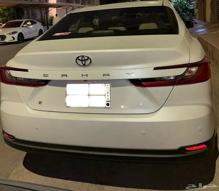 كامري 2025 فئة e 11