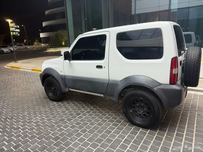 سزوكي جيمني 5