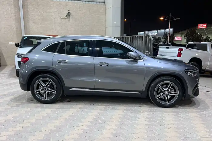 مرسيدس GLA200 موديل 2021 5