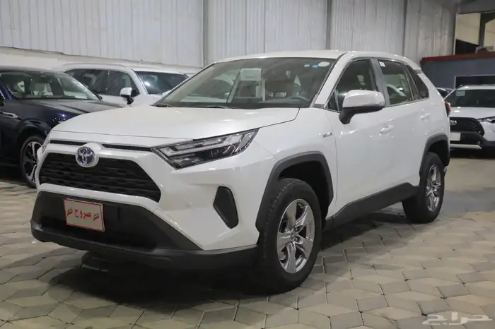 تويوتا راف فور LE هايبرد دبل 2024 شبه جديد 2