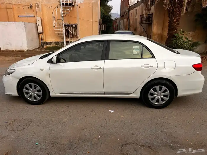 للبيع كورلا 2013 5