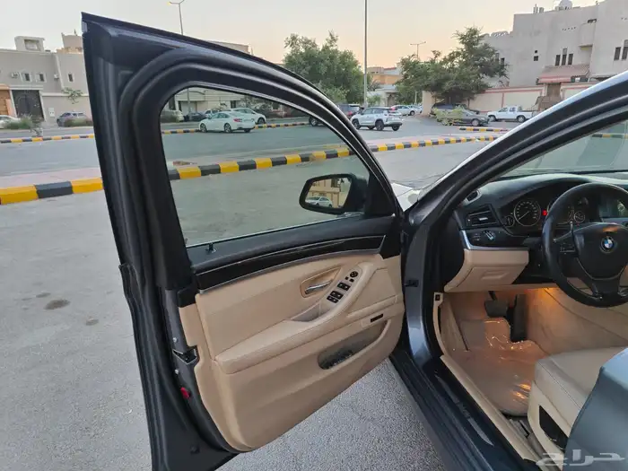 للبيع بي ام دبيلو 2013 سعودي 3