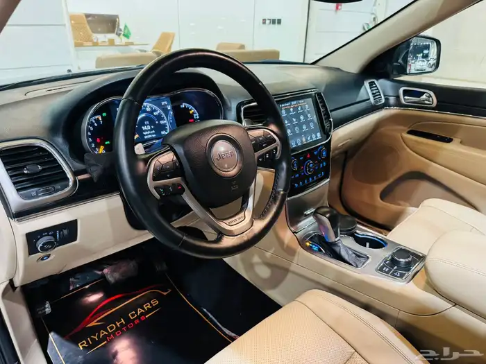 جراند شيروكي 2020 ليمتد ( عرض خاص ) 6