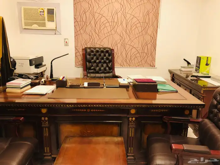 مكتب ملكي فاخر للبيع 5