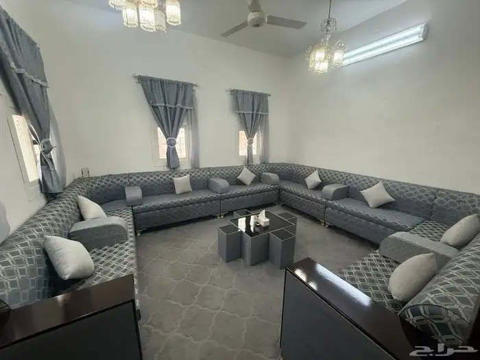 كنب نظيف جد ا 0