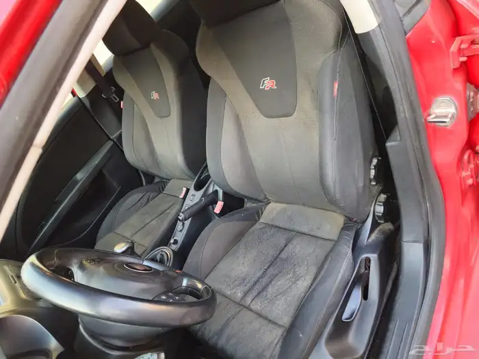 سيات ليون سبوت 8